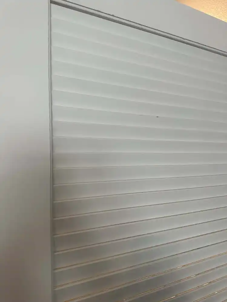 Air-return louver cleaning after cleaning