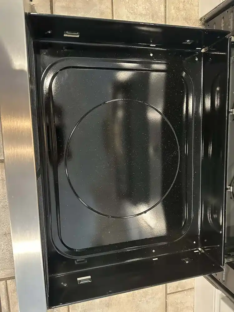Stove drawer cleaning after cleaning